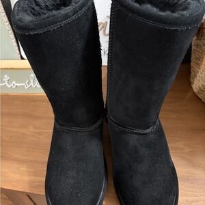 BearPaw Women's Black Winter Boots